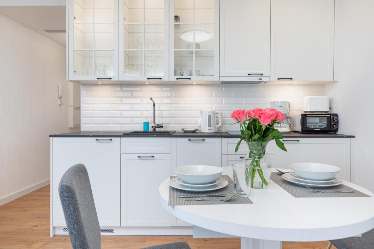 Mazowiecka By The Sea By Renters Apartment *